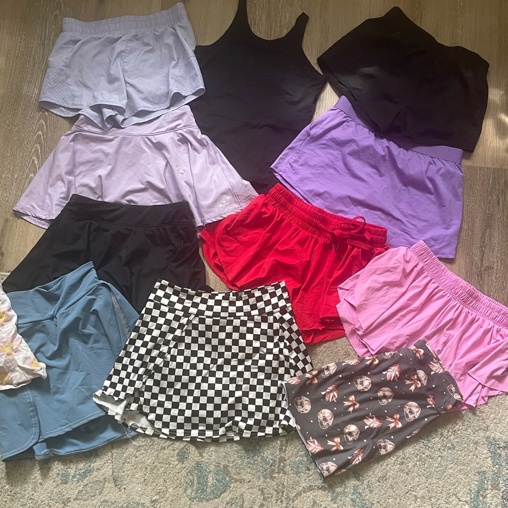A lot of Athletic shorts!